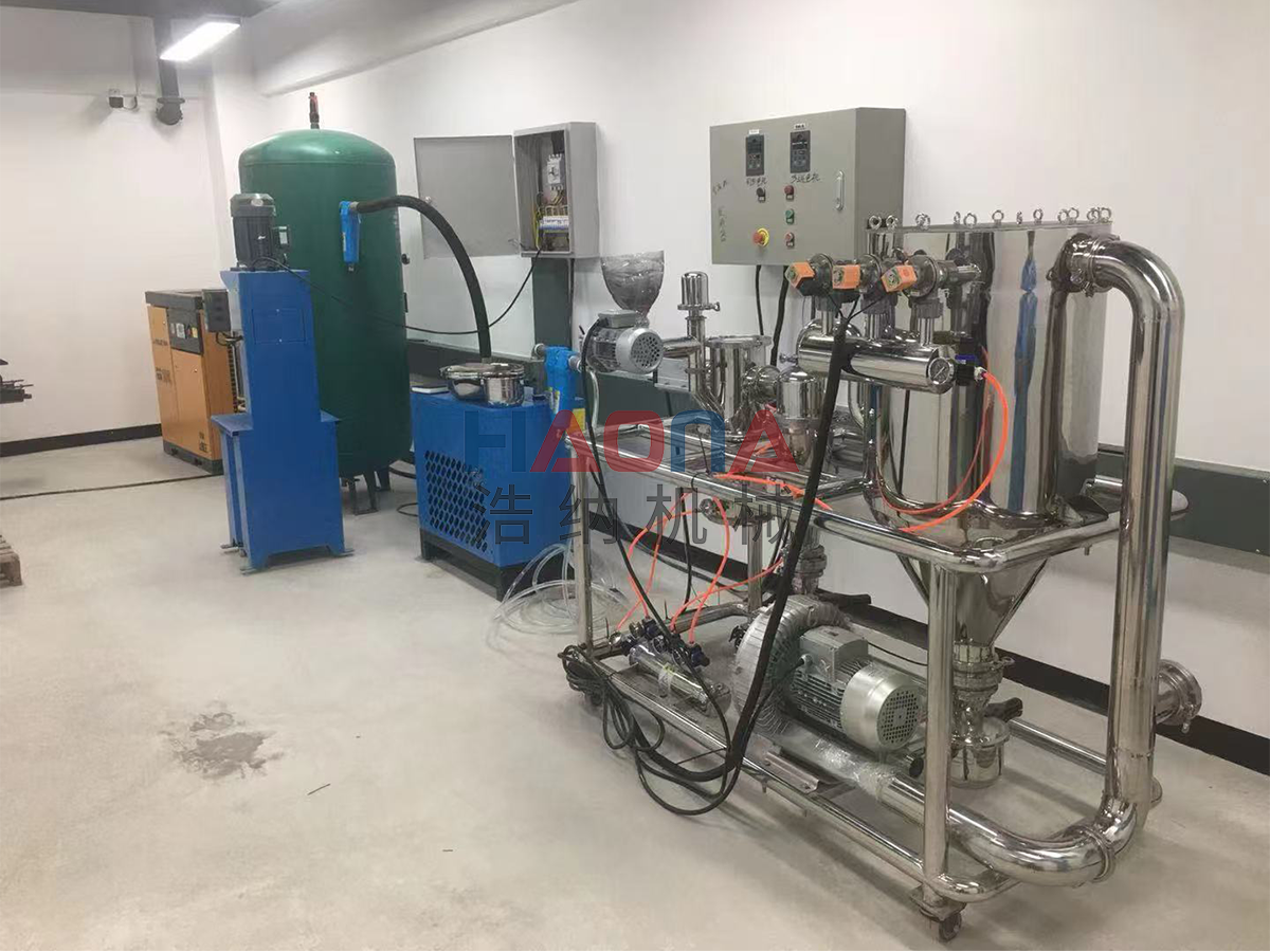 氣流式超微粉碎機安裝完成
